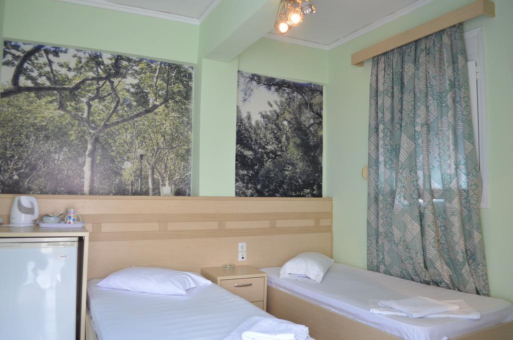 Fontana Rooms Mytilíni Habitación foto
