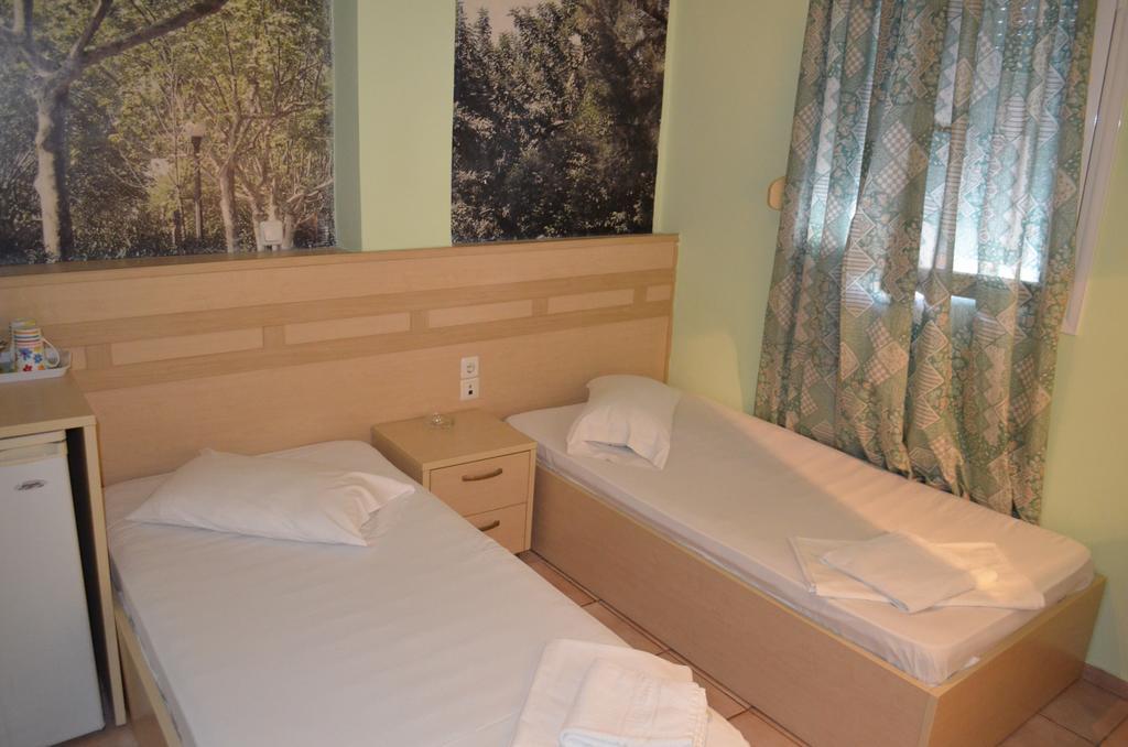 Fontana Rooms Mytilíni Habitación foto